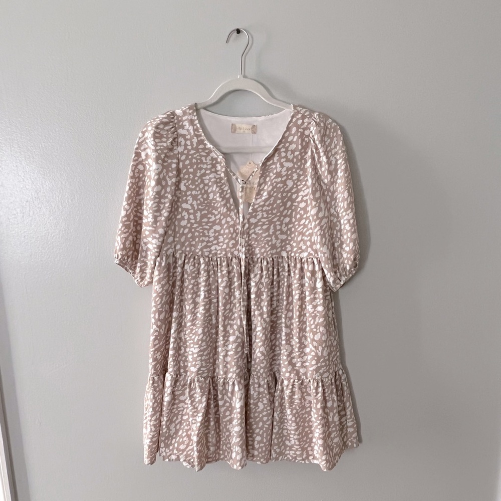 Altar’d State flowy with tags size small in a spotted print